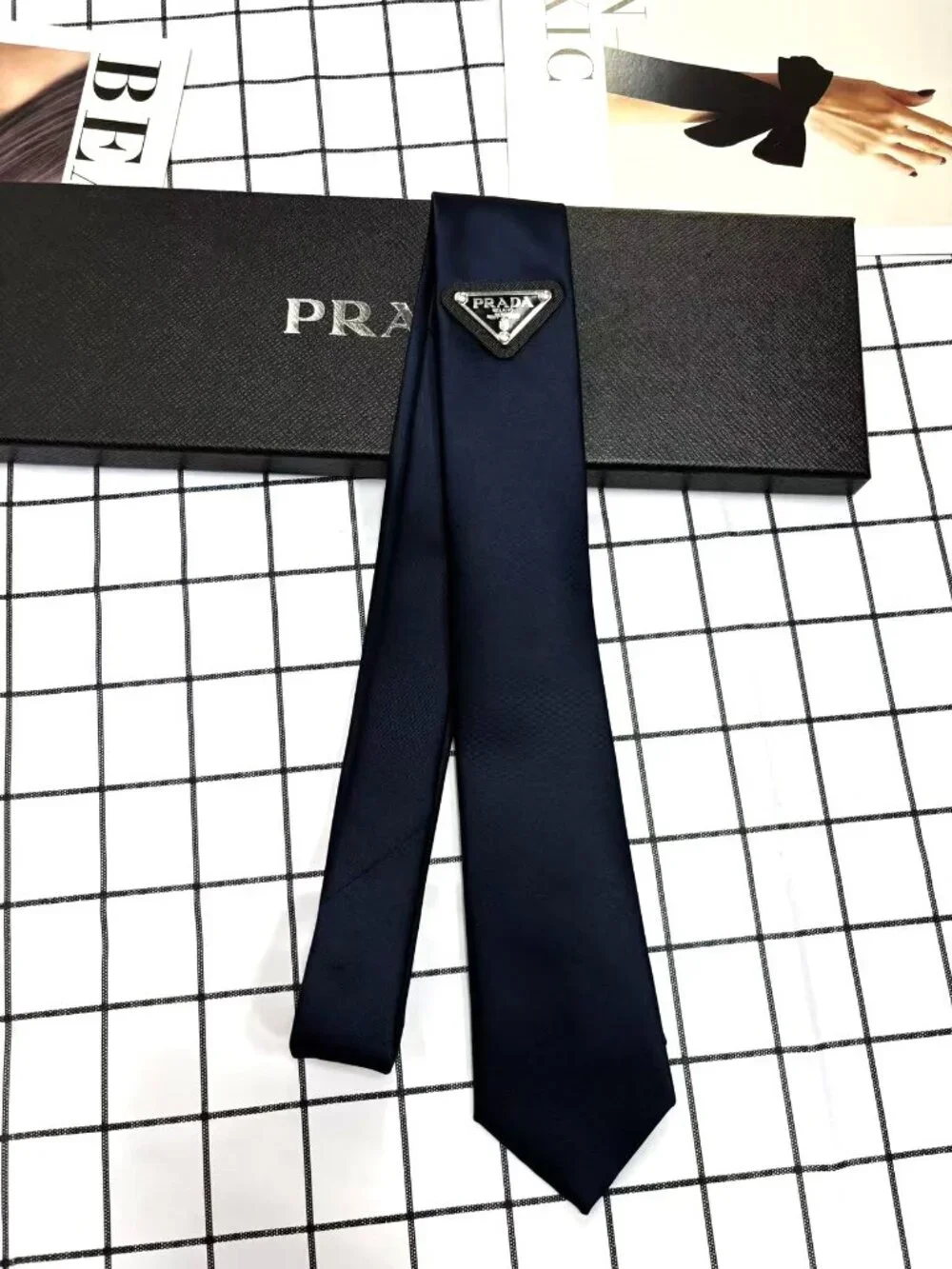 🟦 Prada tie blue💙unisex comes with a gift box